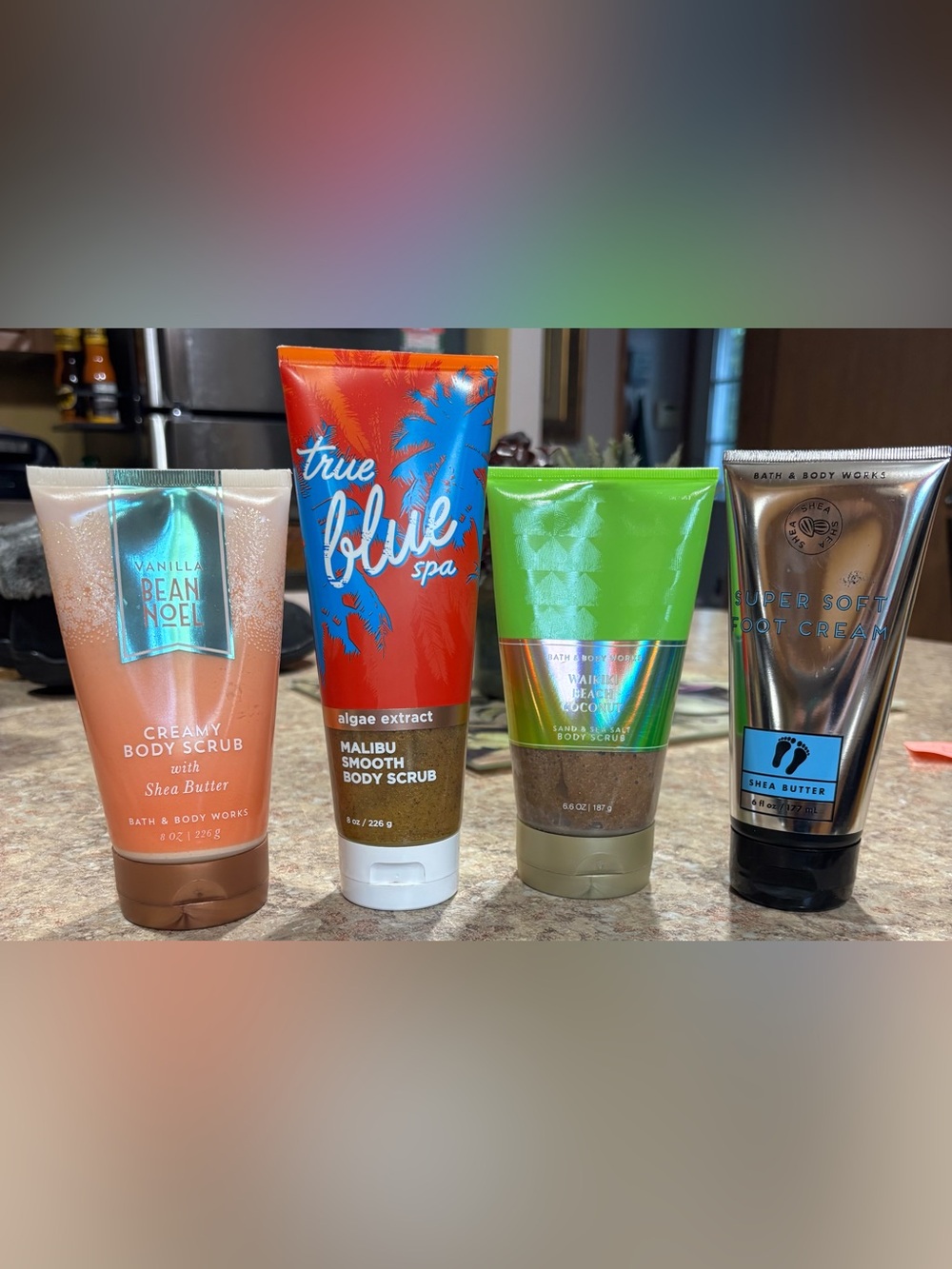 Malibu Smooth Body Scrub - Red/Blue
